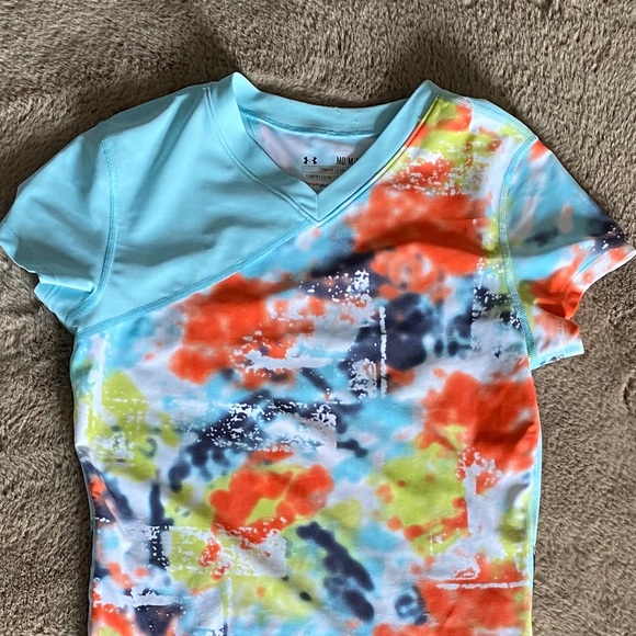 Under Armour Top - Picture 11 of 13